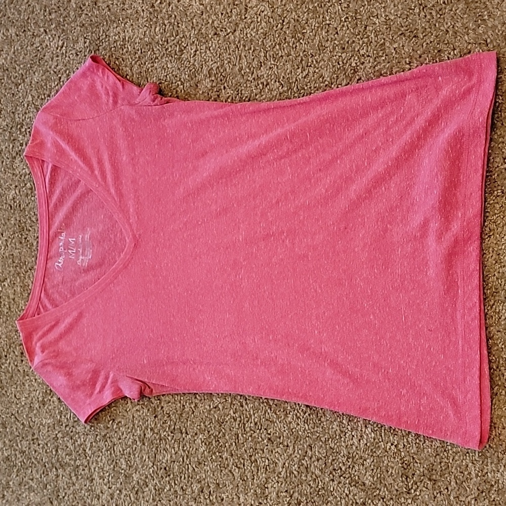 Aeropostale brand short sleeve v-neck shirt